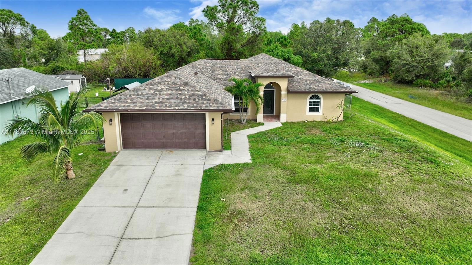 Real estate property located at 3300 16th st w, Lee, Lehigh Acres, Lehigh Acres, FL