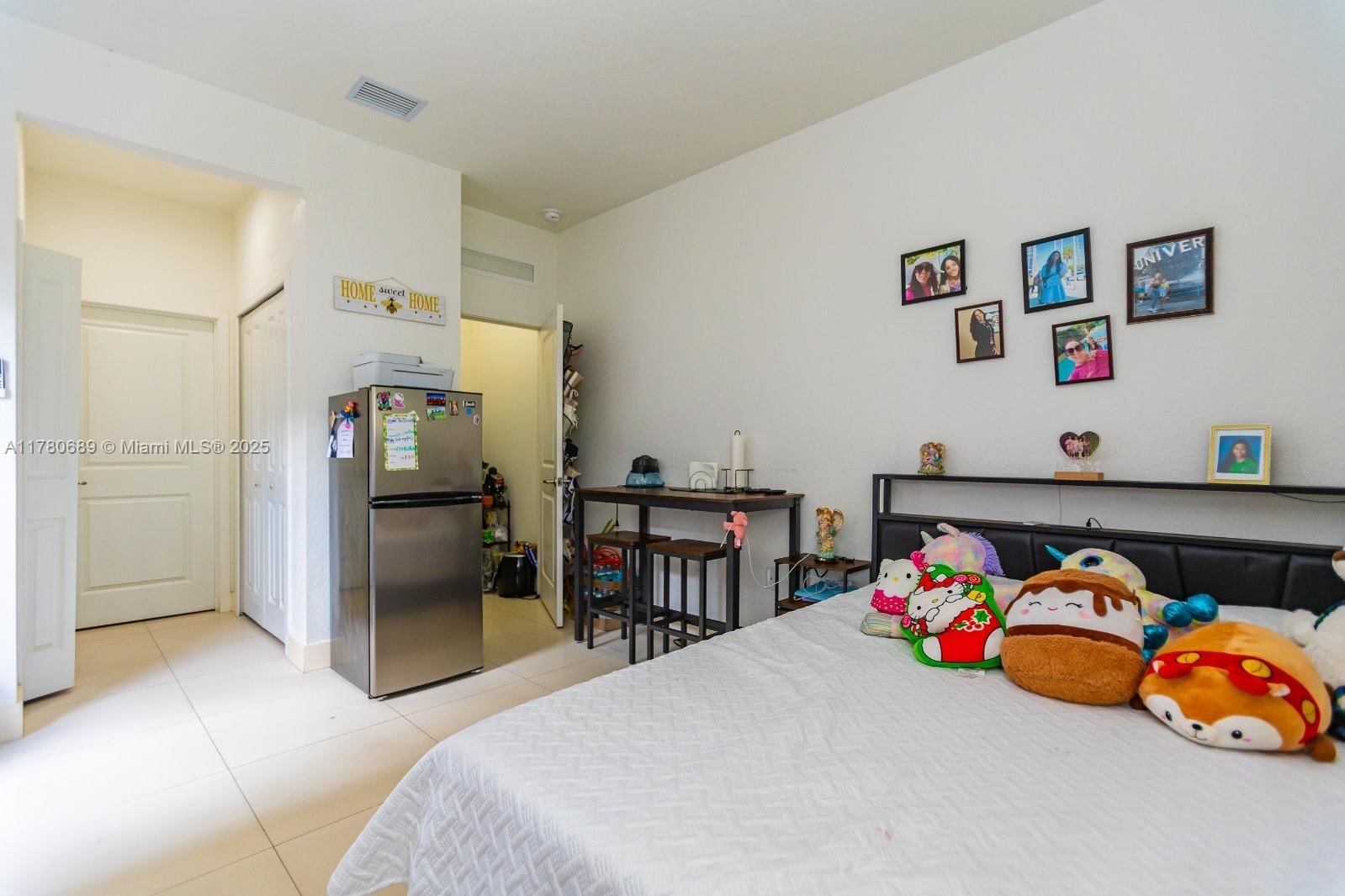 Real estate property located at 2906 150th Ct, Miami-dade, Cypress Lake, Miami, FL