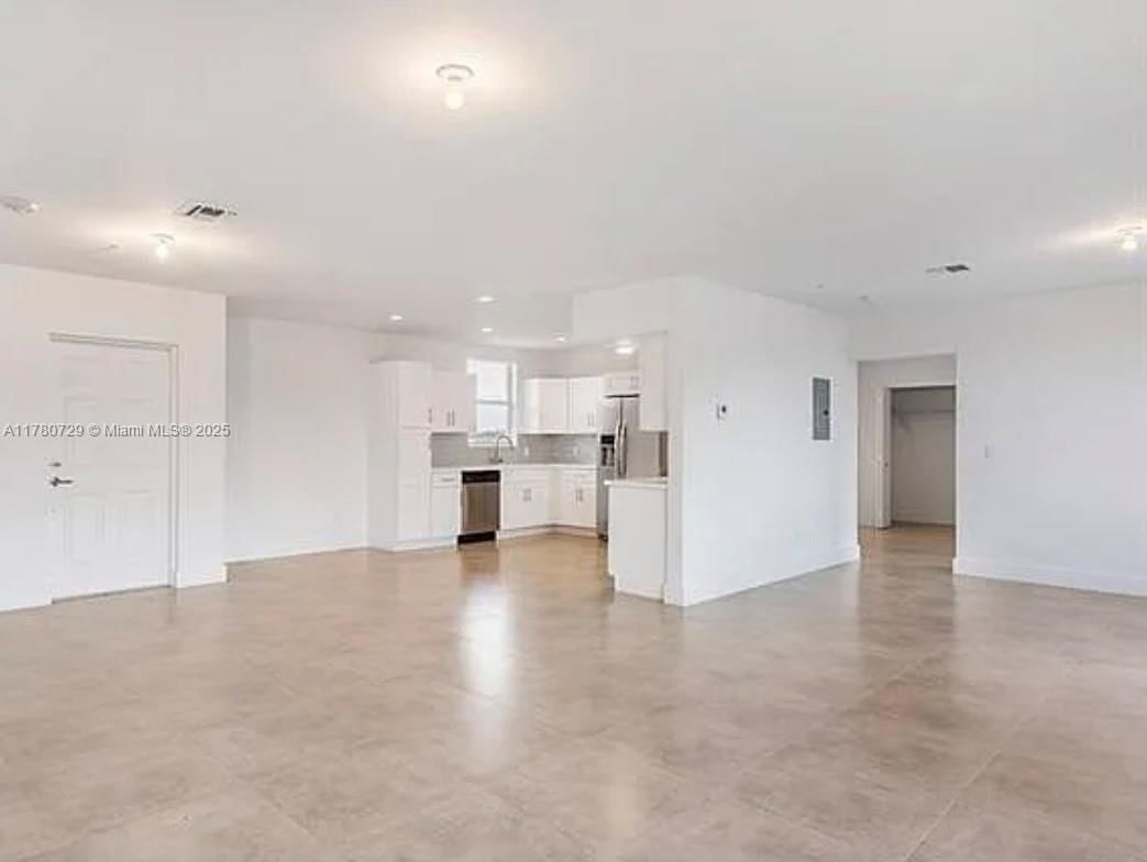 Real estate property located at 555 Dania Beach Blvd #4, Broward, The Dania Place, Dania Beach, FL