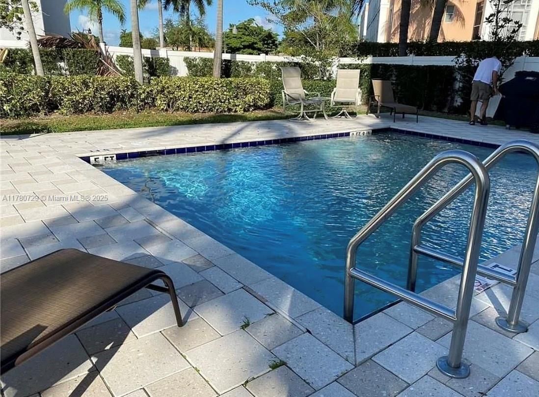 Real estate property located at 555 Dania Beach Blvd #4, Broward, The Dania Place, Dania Beach, FL