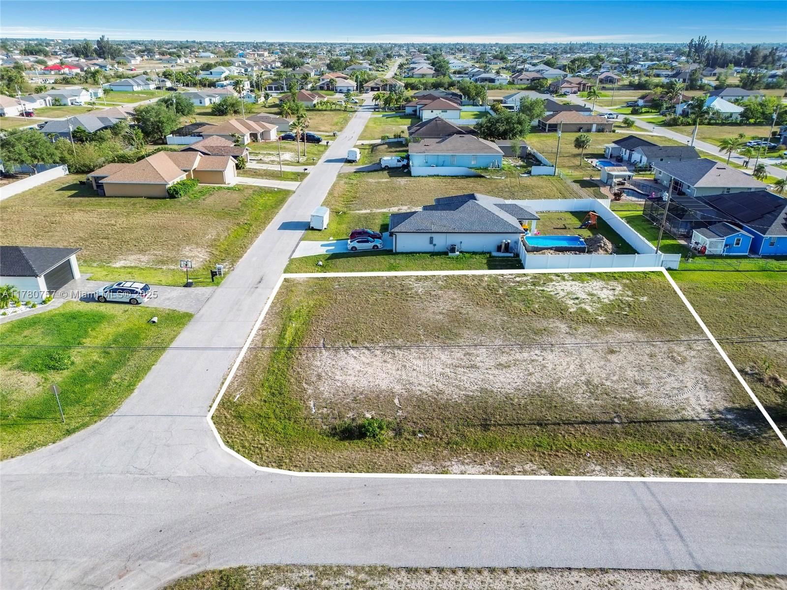 Real estate property located at 2104 NE 7TH AVE, Lee, Other Geographic Area (out Of Area Only), Cape Coral, FL