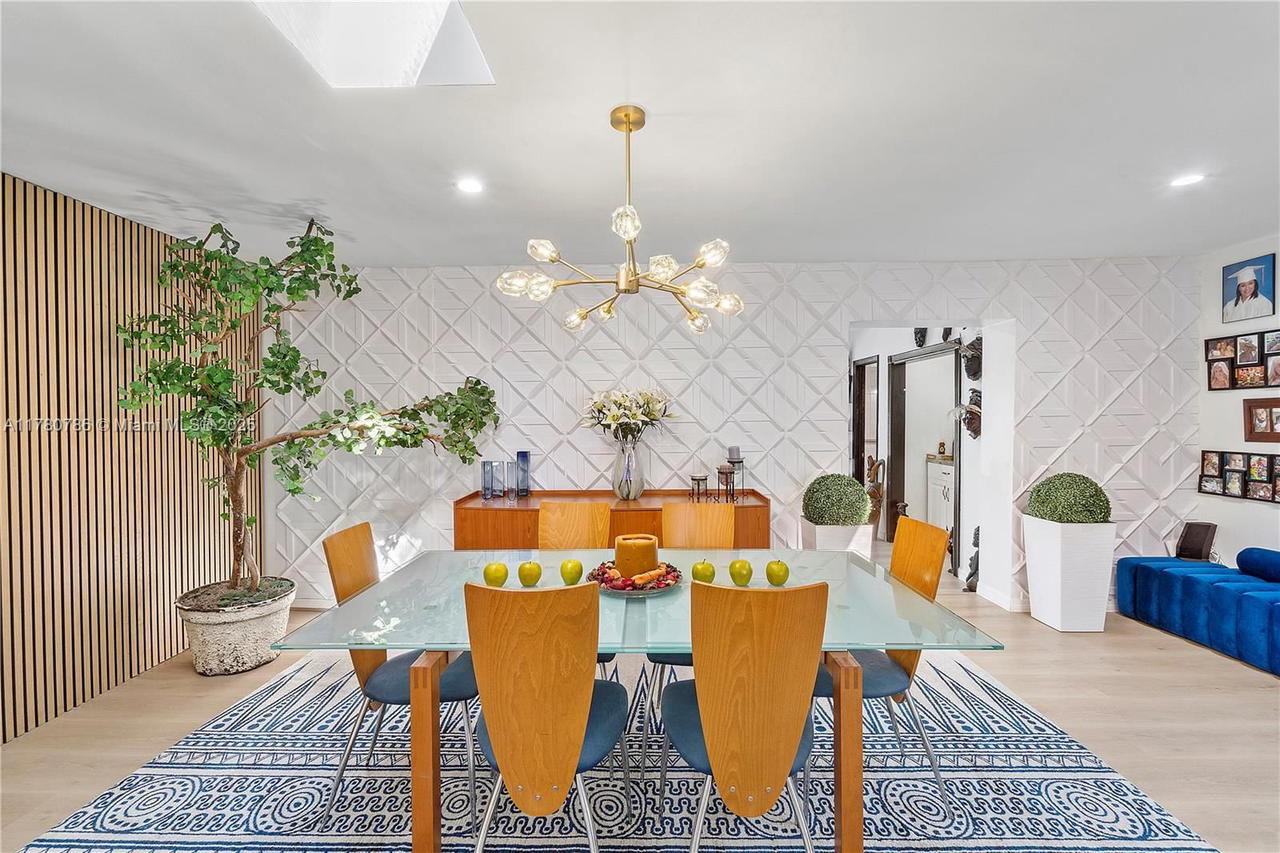 Real estate property located at 12555 31st St, Miami-dade, Southern Estates 9th Addn, Miami, FL