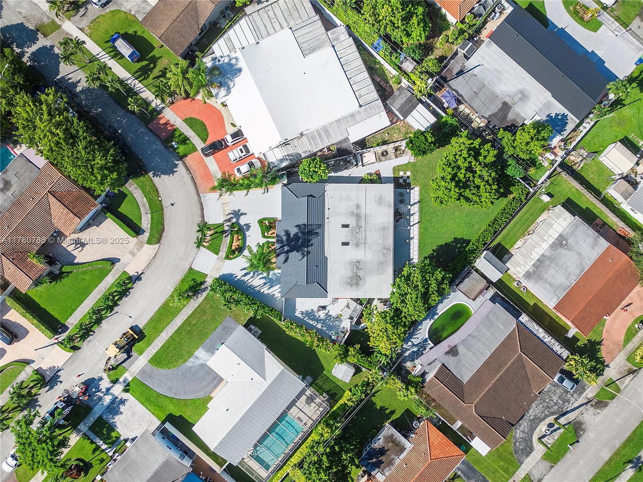 Real estate property located at 12555 31st St, Miami-dade, Southern Estates 9th Addn, Miami, FL