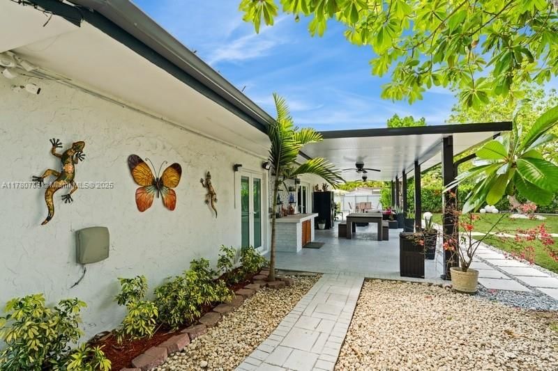 Real estate property located at 12555 31st St, Miami-dade, Southern Estates 9th Addn, Miami, FL