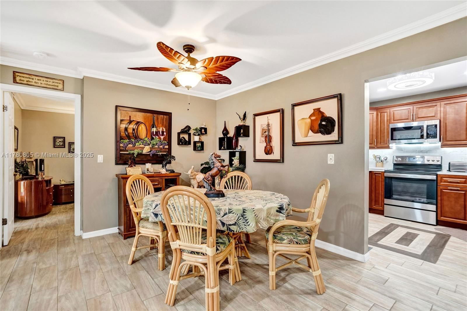 Real estate property located at 4144 Carambola Cir S #2142, Broward, Karanda Village Vii-b Con, Coconut Creek, FL