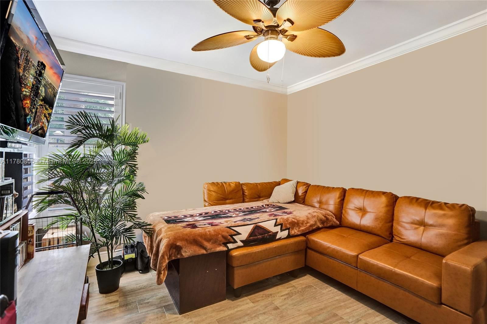 Real estate property located at 4144 Carambola Cir S #2142, Broward, Karanda Village Vii-b Con, Coconut Creek, FL