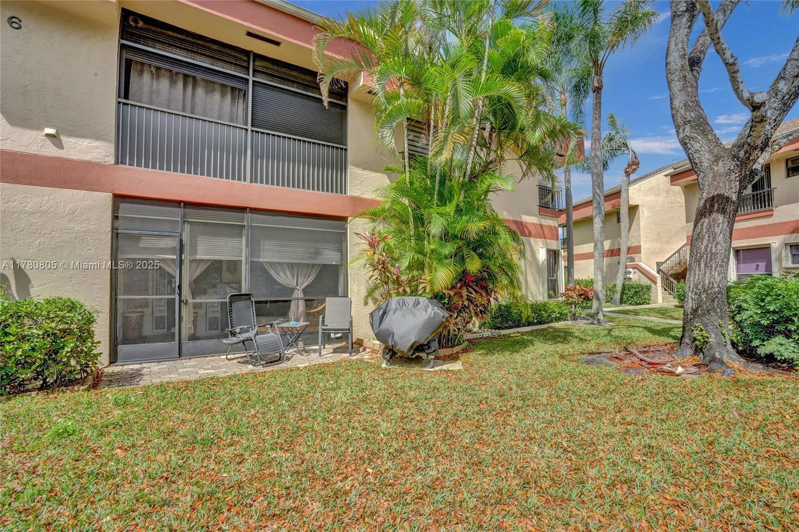 Real estate property located at 4144 Carambola Cir S #2142, Broward, Karanda Village Vii-b Con, Coconut Creek, FL