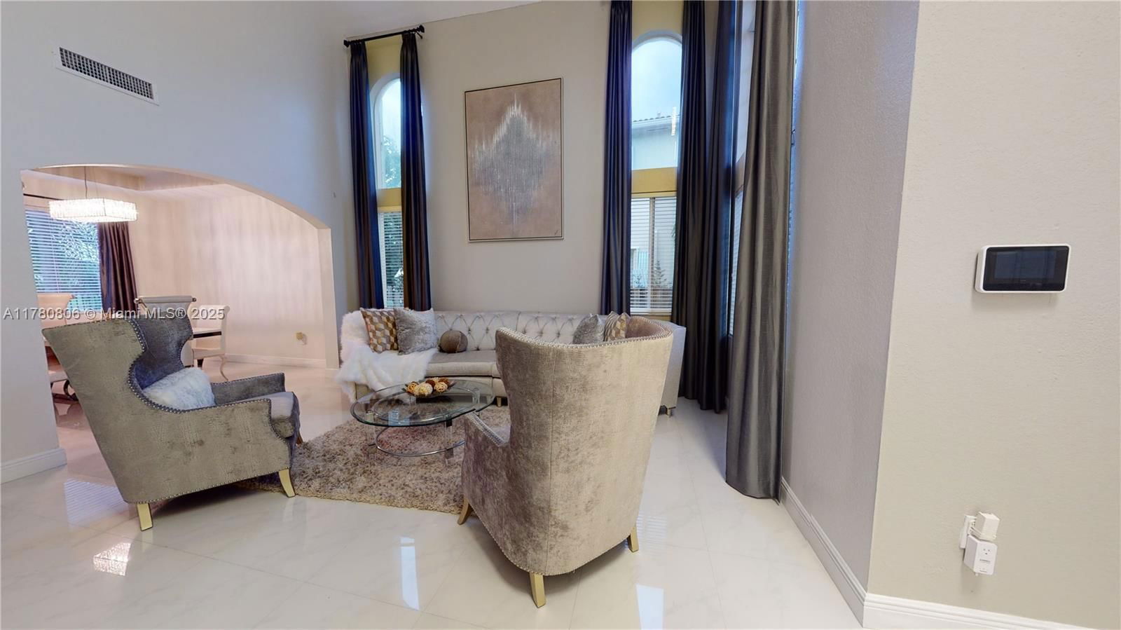Real estate property located at 9486 222nd Ln, Miami-dade, Lakes By The Bay Amber, Cutler Bay, FL