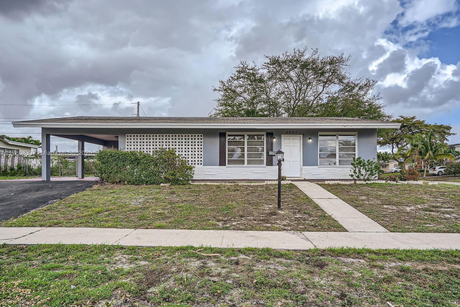 Real estate property located at 4401 6th Ct, Broward, Edgefield 1st Sec, Coconut Creek, FL