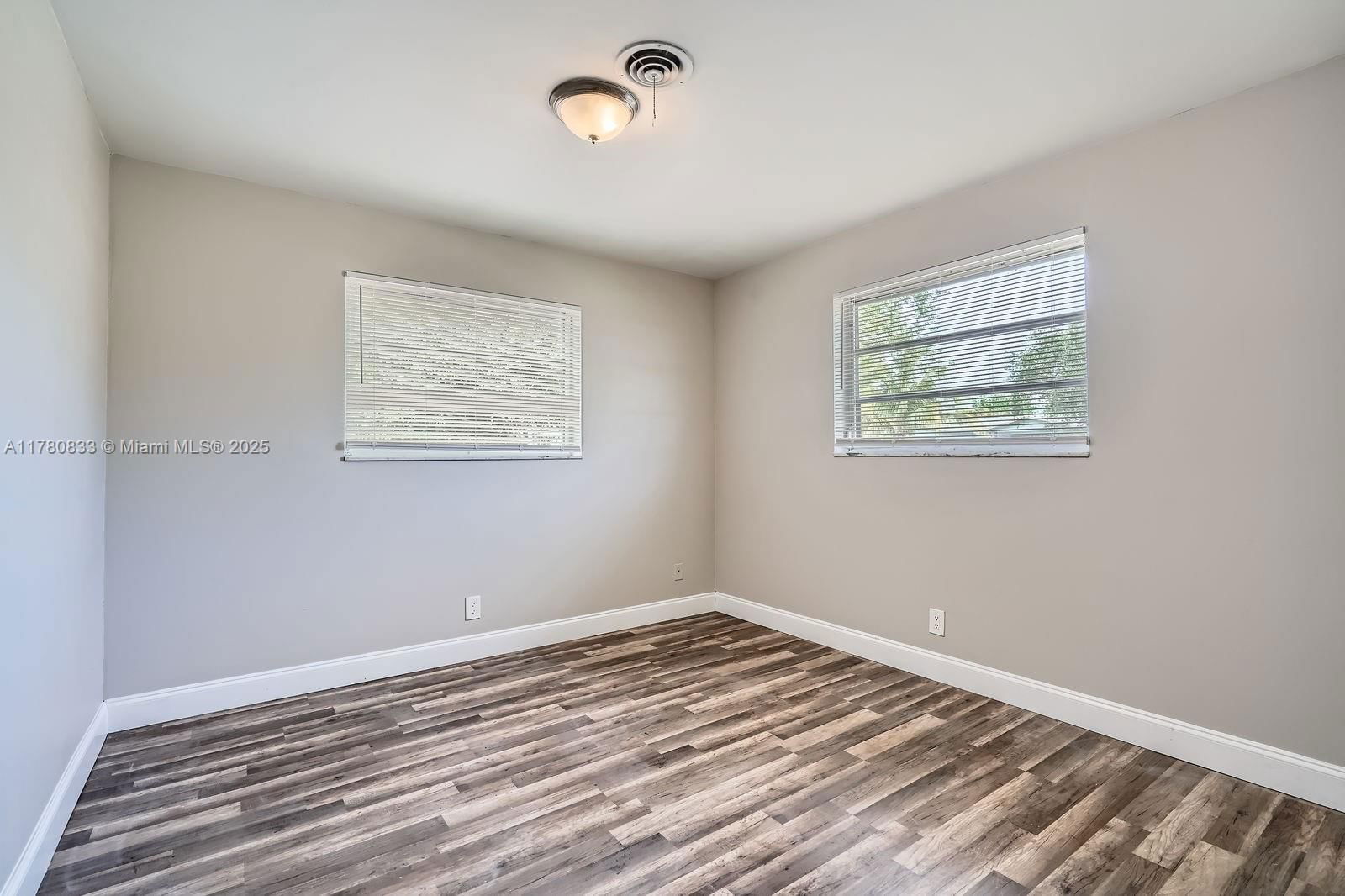 Real estate property located at 4401 6th Ct, Broward, Edgefield 1st Sec, Coconut Creek, FL