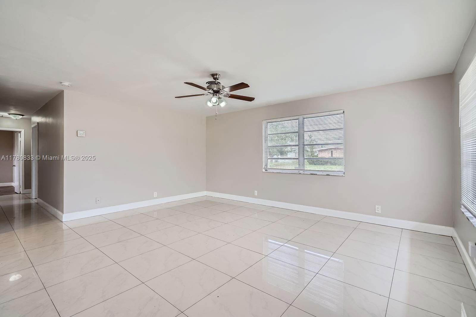 Real estate property located at 4401 6th Ct, Broward, Edgefield 1st Sec, Coconut Creek, FL