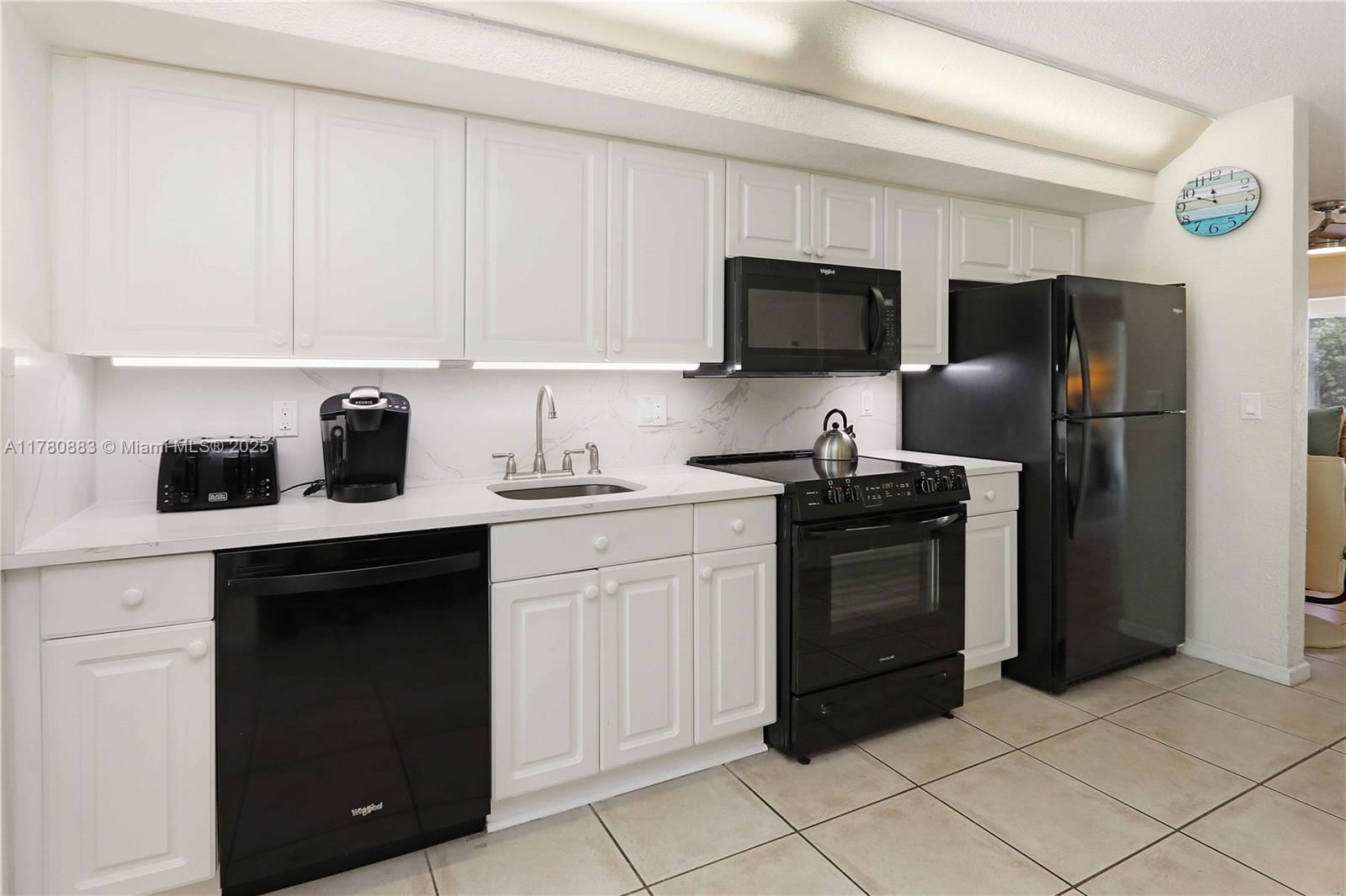 Real estate property located at 2109 2nd Avenue, Broward, Tropical Palms, Wilton Manors, FL