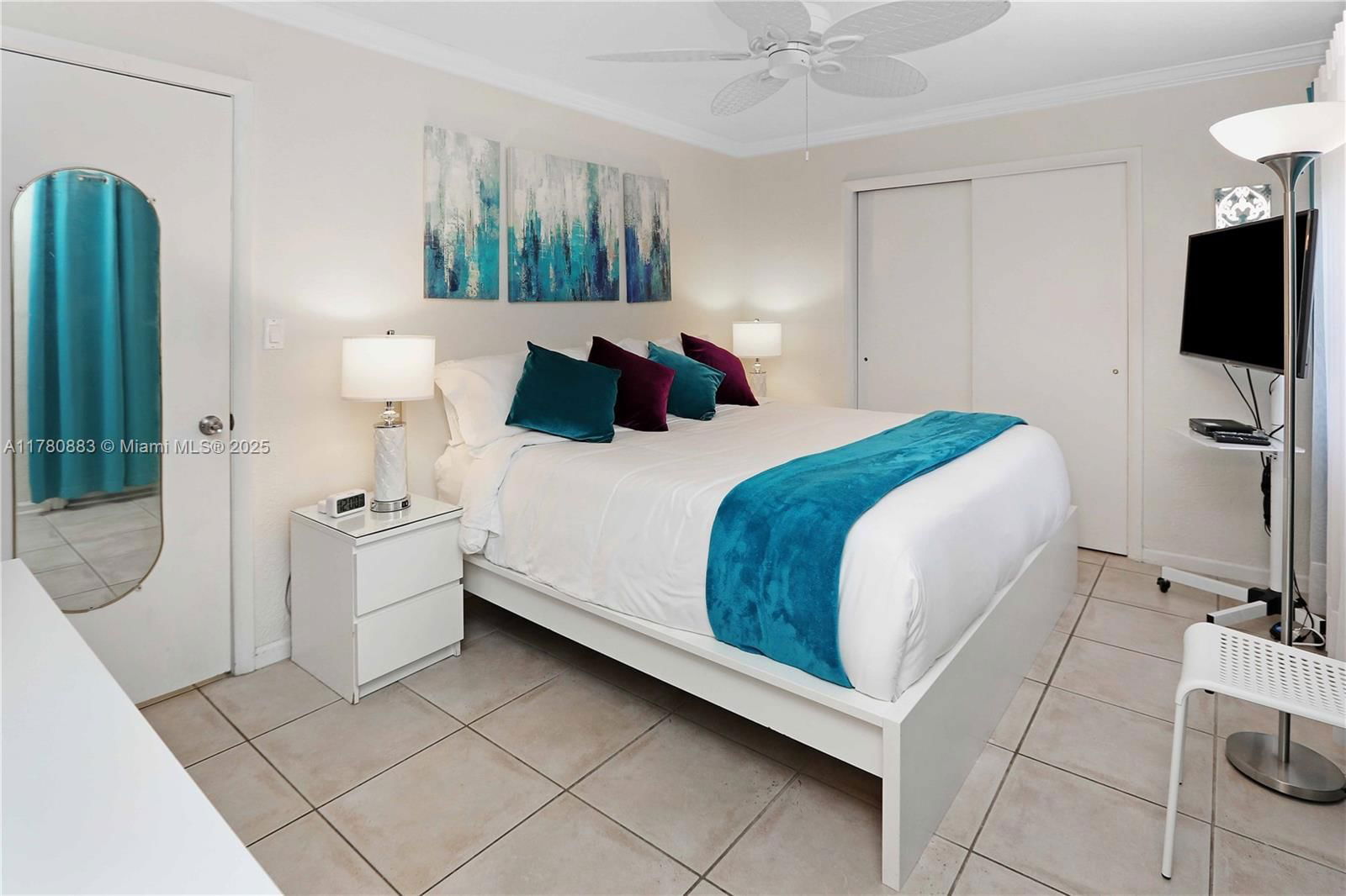 Real estate property located at 2109 2nd Avenue, Broward, Tropical Palms, Wilton Manors, FL