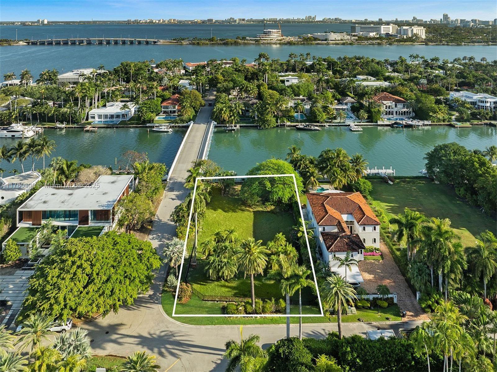Real estate property located at 1635 27th St, Miami-dade, Sunset Islands-island No, Miami Beach, FL