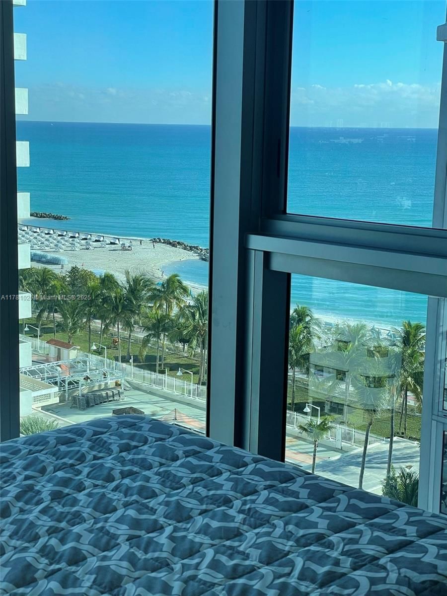 Real estate property located at 2655 Collins Ave #1407, Miami-dade, Mirasol Ocean Towers Cond, Miami Beach, FL
