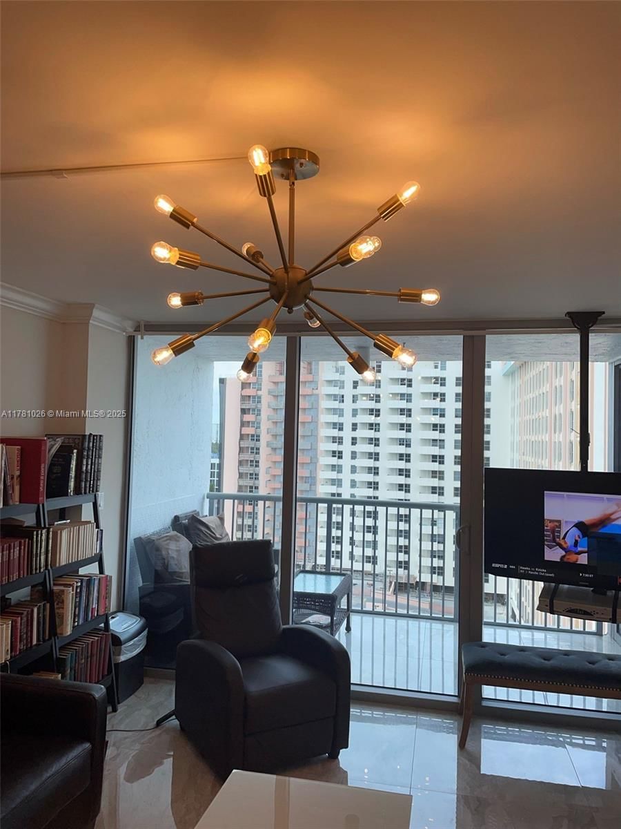 Real estate property located at 2655 Collins Ave #1407, Miami-dade, Mirasol Ocean Towers Cond, Miami Beach, FL