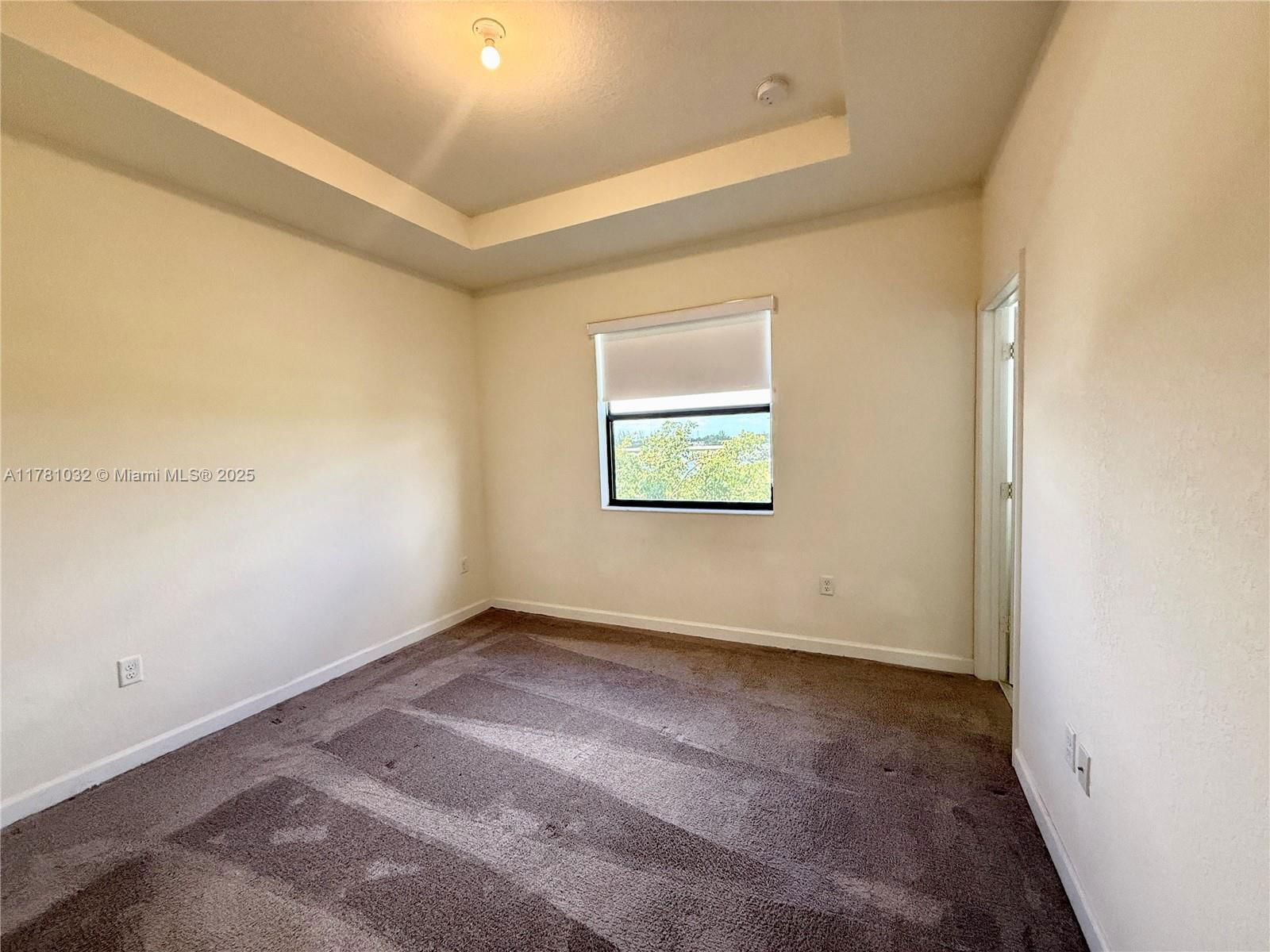 Real estate property located at 11119 34th Way, Miami-dade, Aquabella North, Hialeah, FL