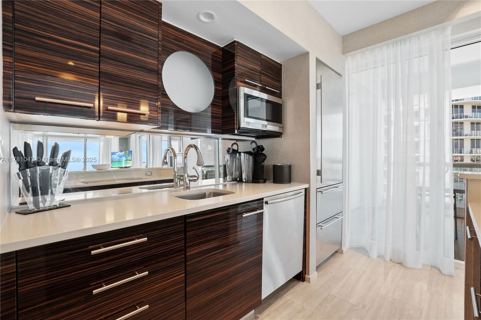 Real estate property located at 551 Fort Lauderdale Beach Blvd H1705, Broward, 551 Flb Condominium Hotel, Fort Lauderdale, FL