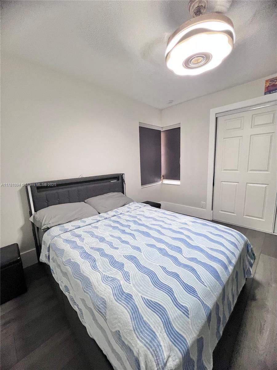 Real estate property located at 1371 Bayview Cir, Broward, Sector 6, Weston, FL