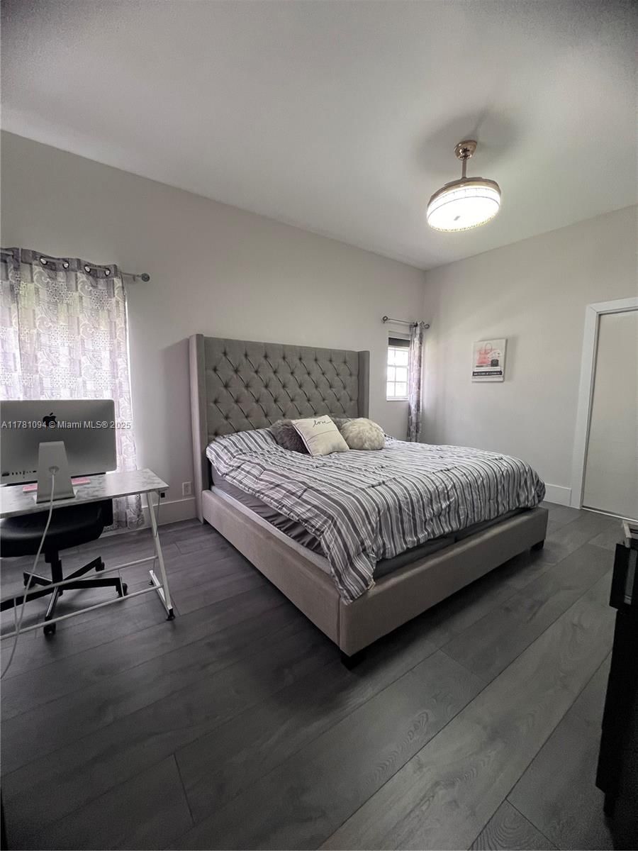 Real estate property located at 1371 Bayview Cir, Broward, Sector 6, Weston, FL