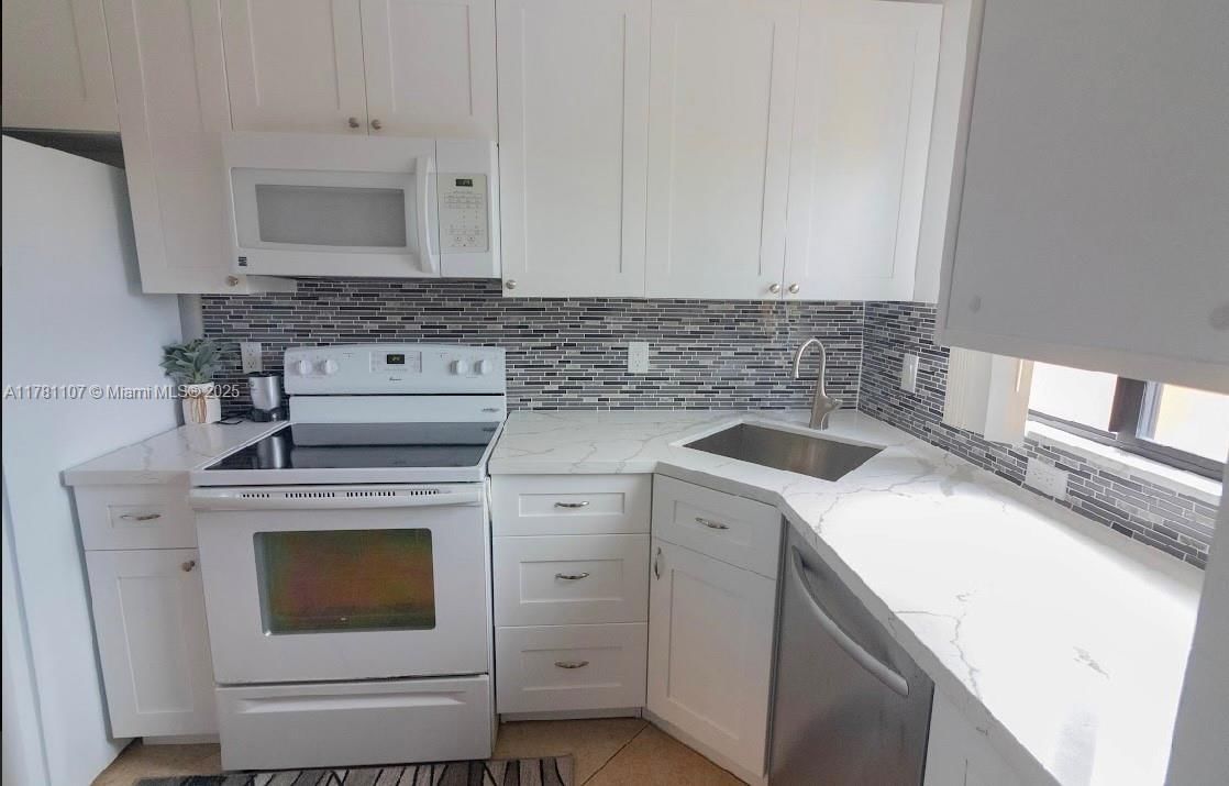 Real estate property located at 50 12th St #2360, Palm Beach, Villa Valencia Condo, Boca Raton, FL