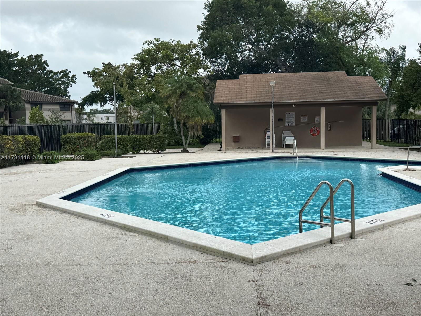 Real estate property located at 9968 Nob Hill Ct #9968, Broward, Welleby Shores Condominiu, Sunrise, FL