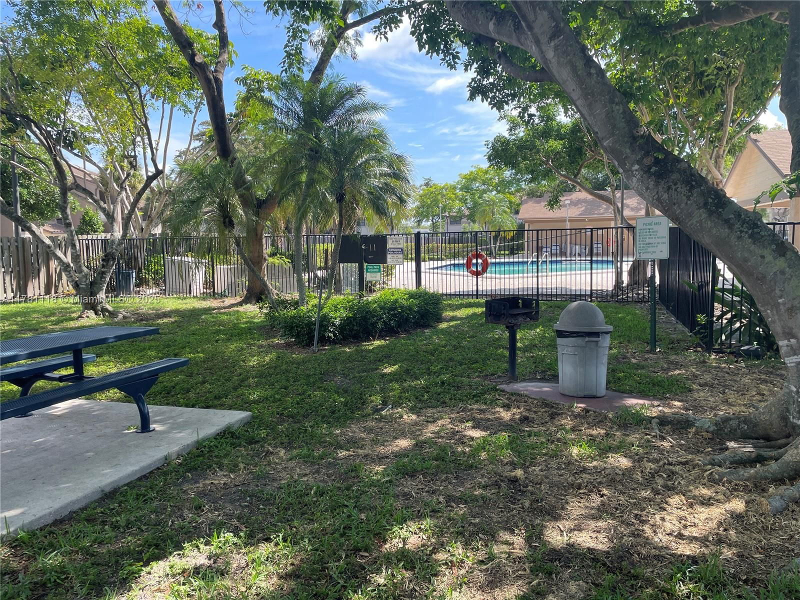 Real estate property located at 9968 Nob Hill Ct #9968, Broward, Welleby Shores Condominiu, Sunrise, FL