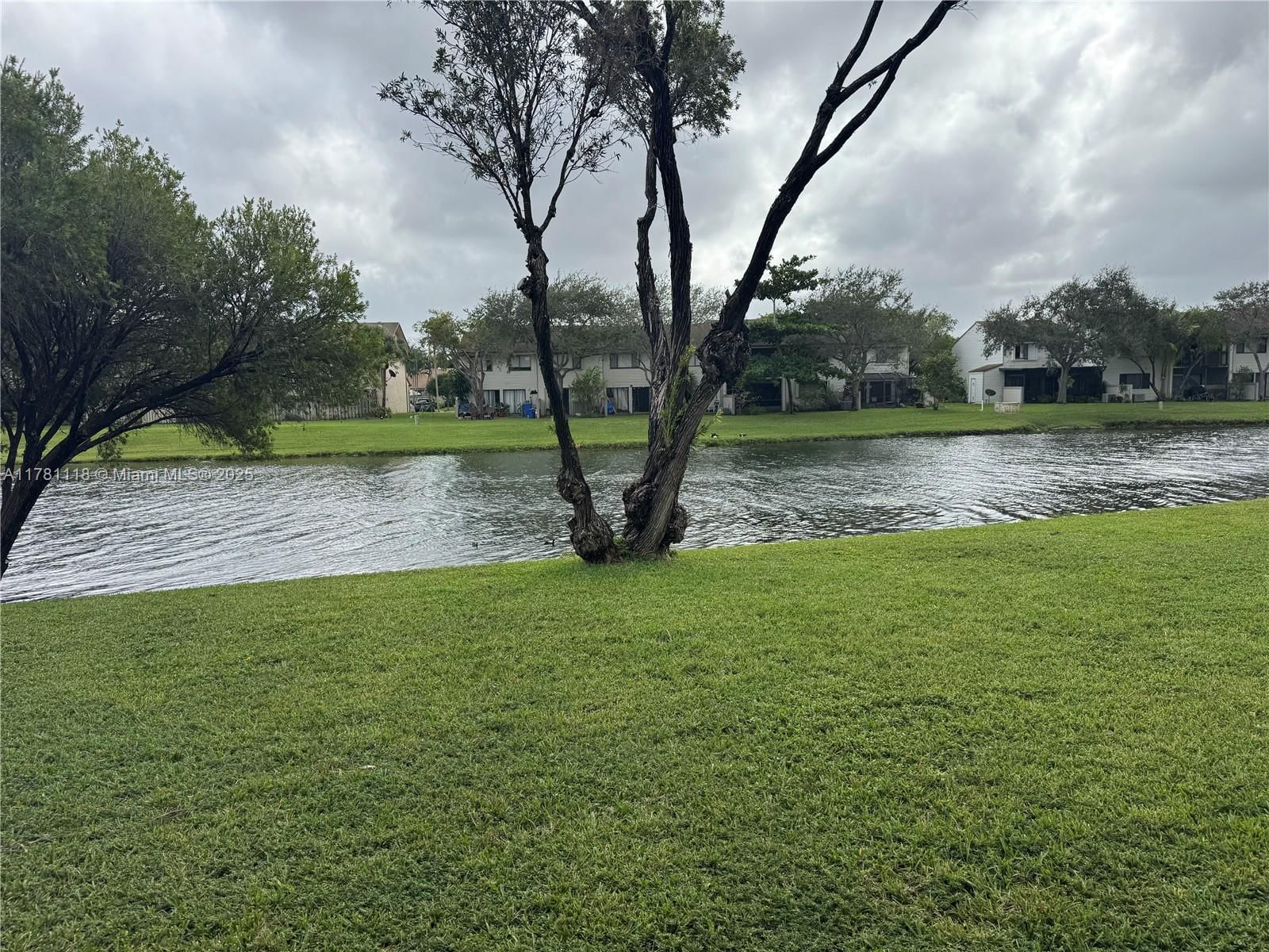 Real estate property located at 9968 Nob Hill Ct #9968, Broward, Welleby Shores Condominiu, Sunrise, FL