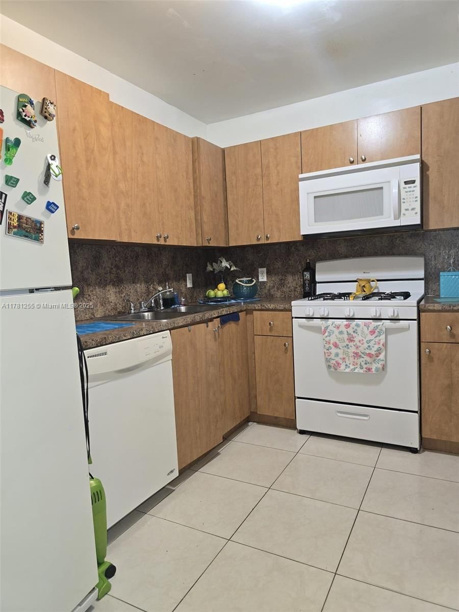 Real estate property located at 15290 106th Ln #316, Miami-dade, Hammocks Trails Condo, Miami, FL