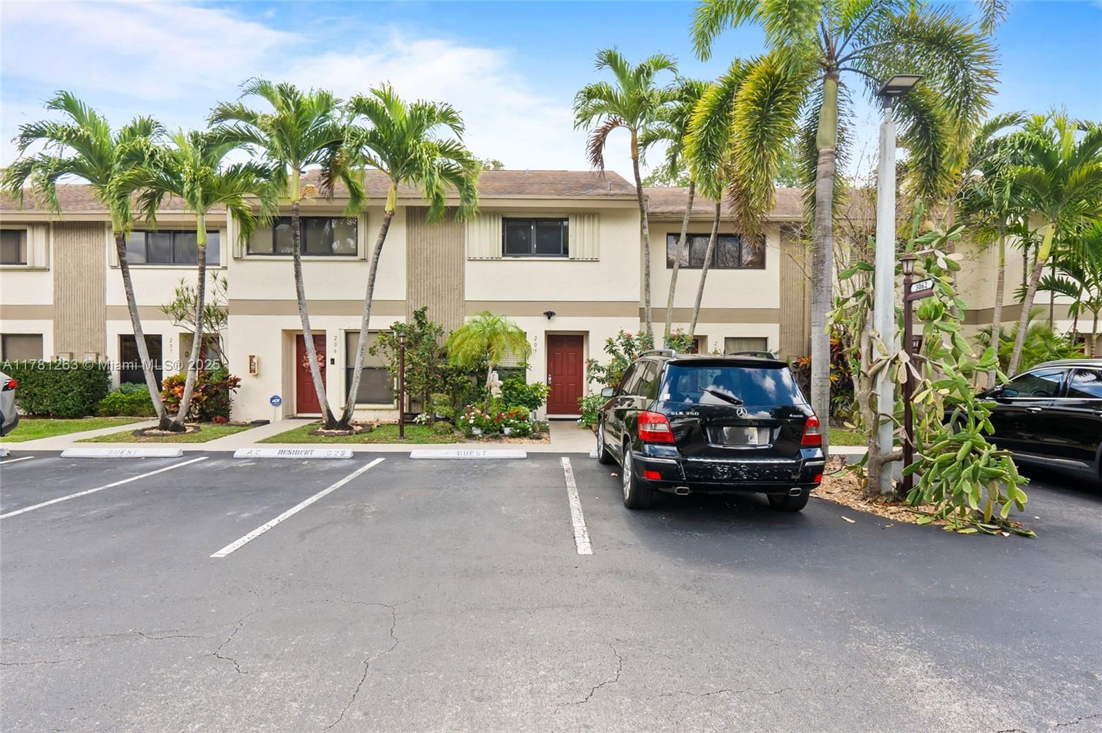 Real estate property located at 3062 Oakland Forest Dr #205, Broward, Pines Of Oakland Forest W, Oakland Park, FL
