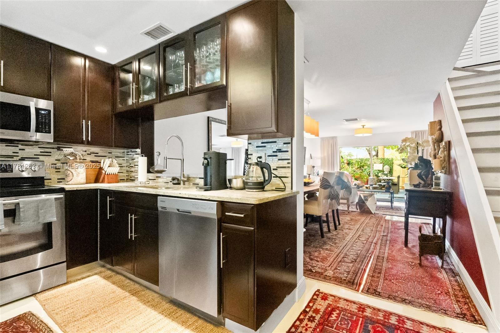 Real estate property located at 3062 Oakland Forest Dr #205, Broward, Pines Of Oakland Forest W, Oakland Park, FL