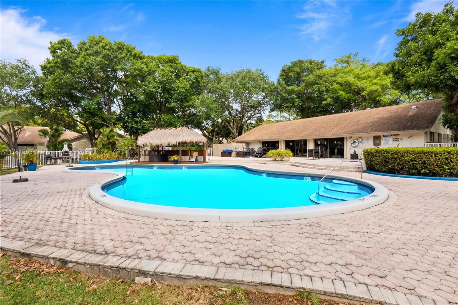 Real estate property located at 3062 Oakland Forest Dr #205, Broward, Pines Of Oakland Forest W, Oakland Park, FL
