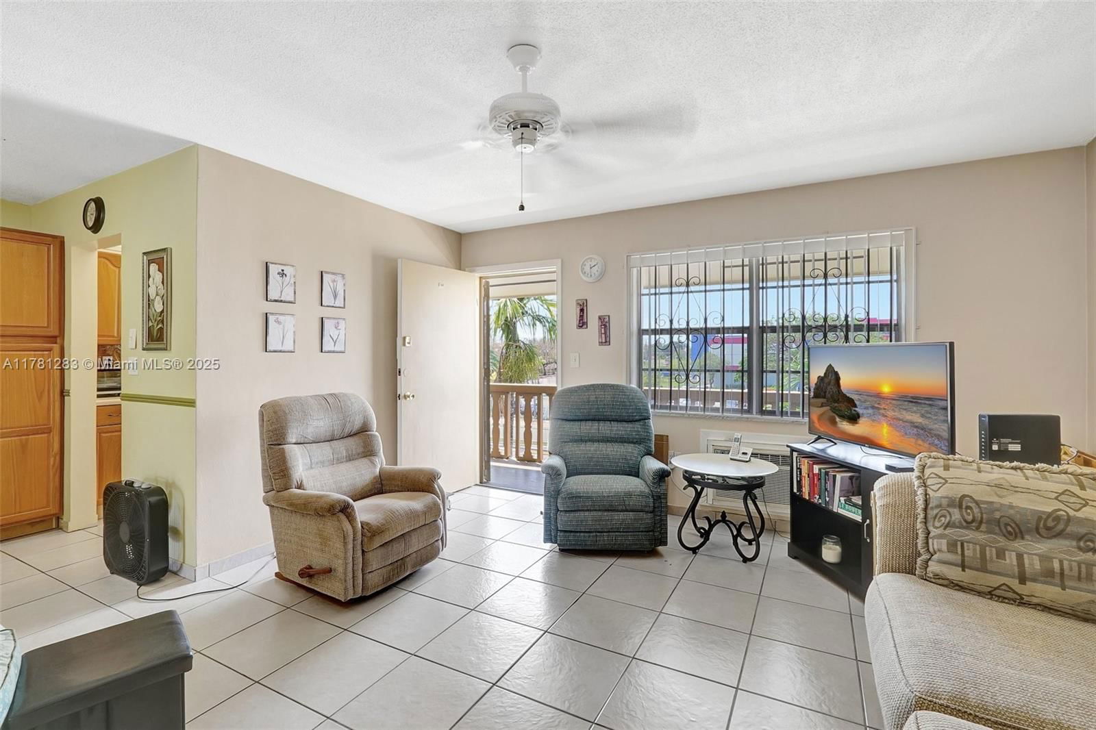 Real estate property located at 16701 13th Ave #309, Miami-dade, Mar-len Gardens No 8 Corp, Miami, FL