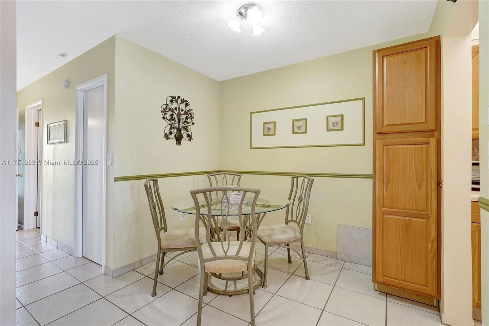 Real estate property located at 16701 13th Ave #309, Miami-dade, Mar-len Gardens No 8 Corp, Miami, FL