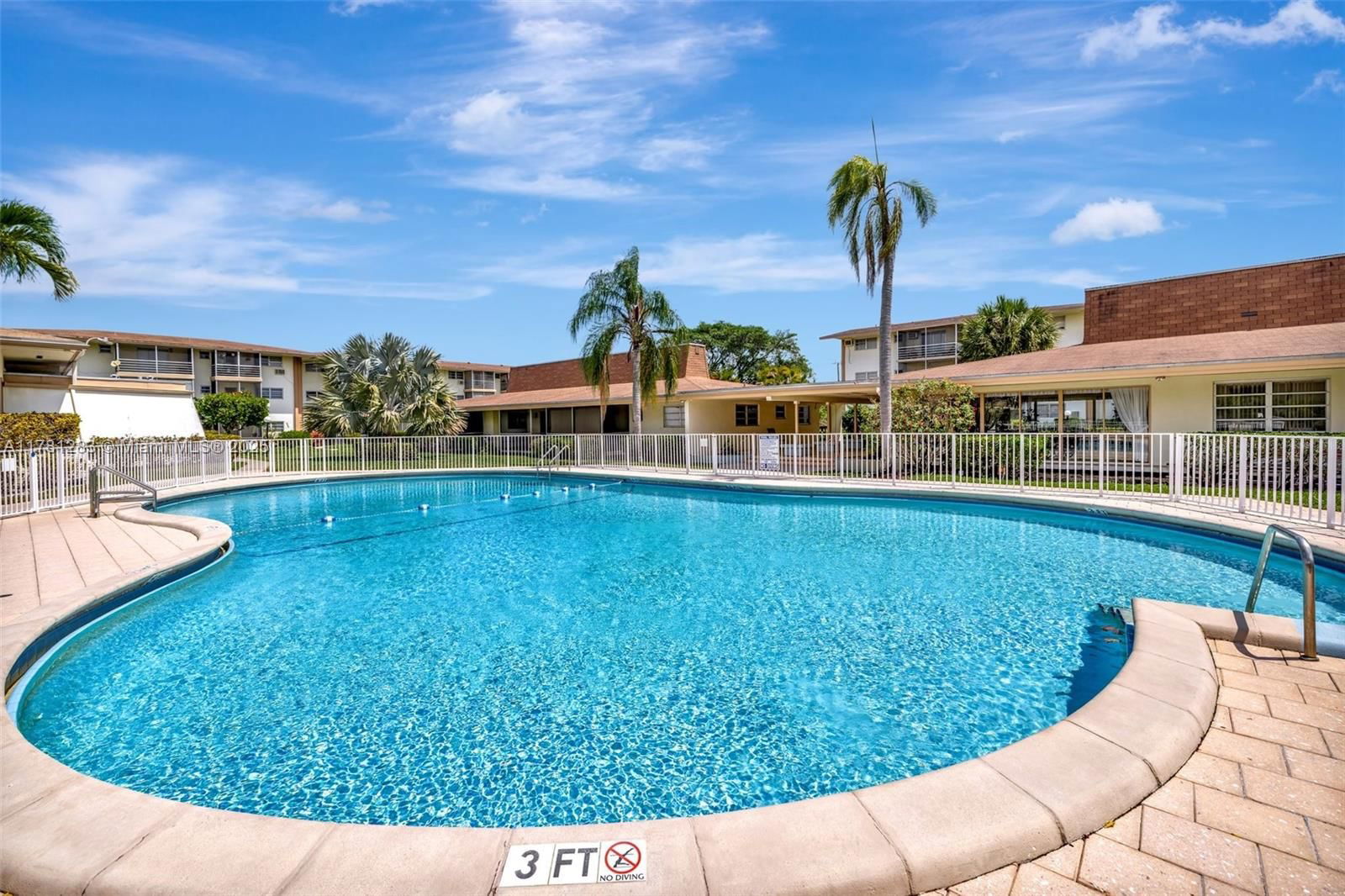 Real estate property located at 16701 13th Ave #309, Miami-dade, Mar-len Gardens No 8 Corp, Miami, FL