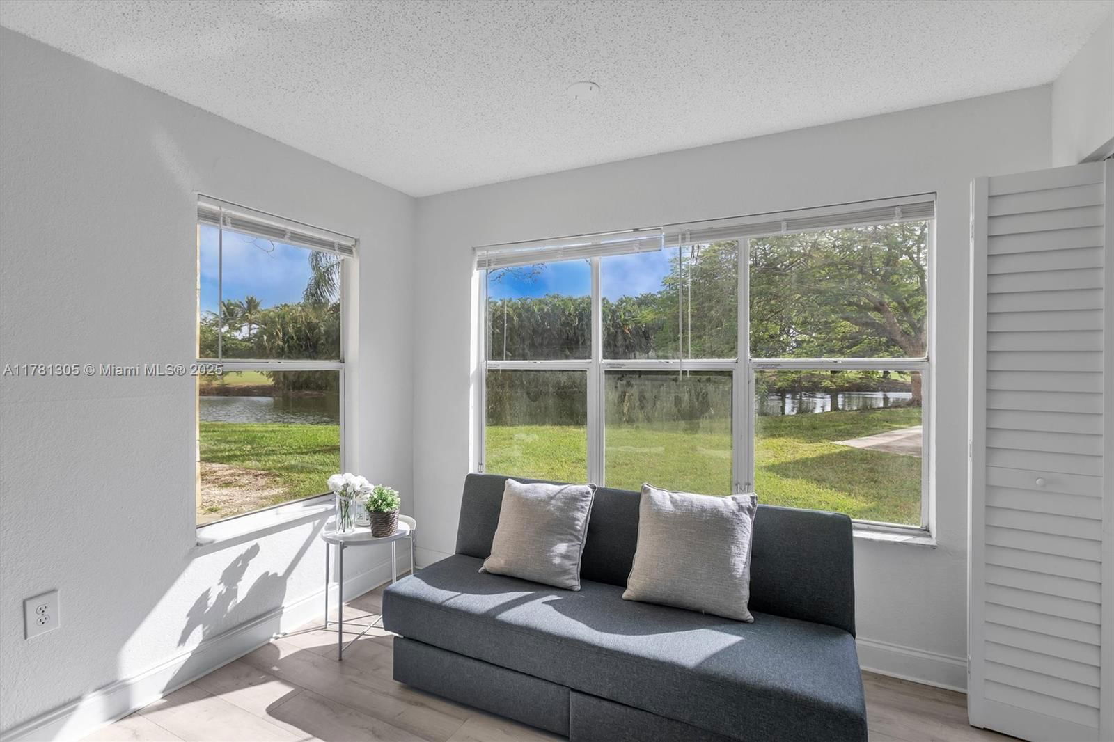 Real estate property located at 12980 Vista Isles Dr #317, Broward, Isles At Lago Mar Condo, Sunrise, FL