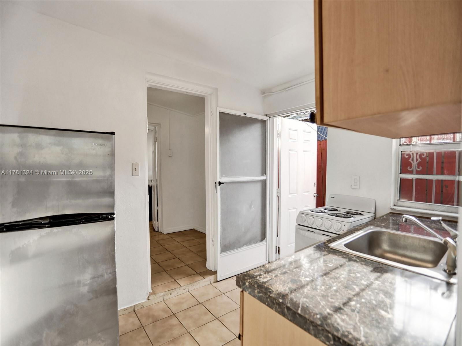 Real estate property located at 410 171st Ter, Miami-dade, Seaboard Park, North Miami Beach, FL