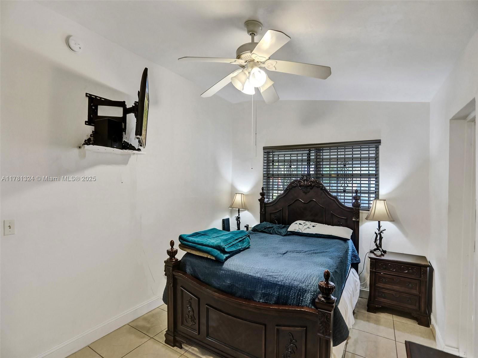 Real estate property located at 410 171st Ter, Miami-dade, Seaboard Park, North Miami Beach, FL