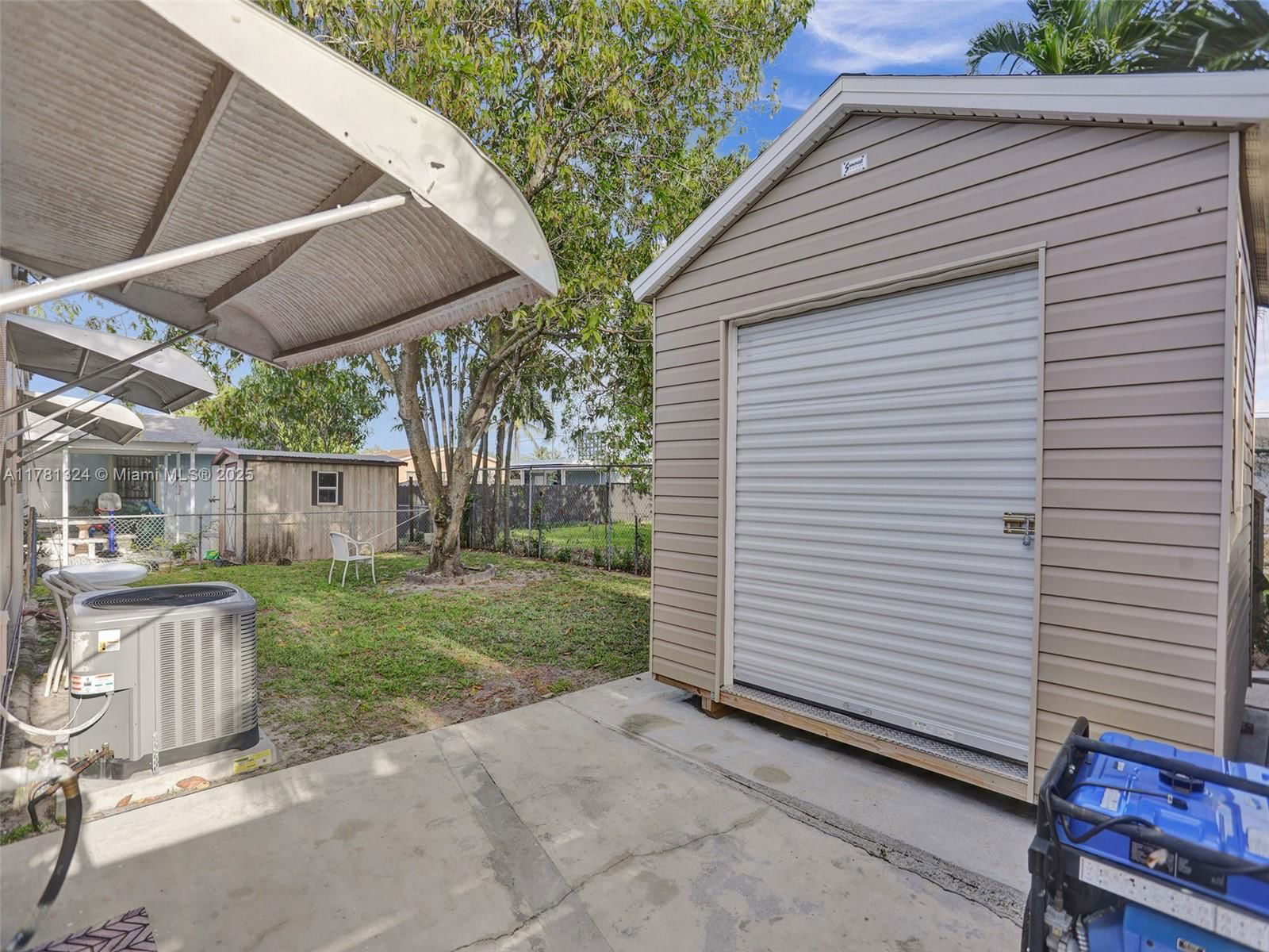 Real estate property located at 410 171st Ter, Miami-dade, Seaboard Park, North Miami Beach, FL