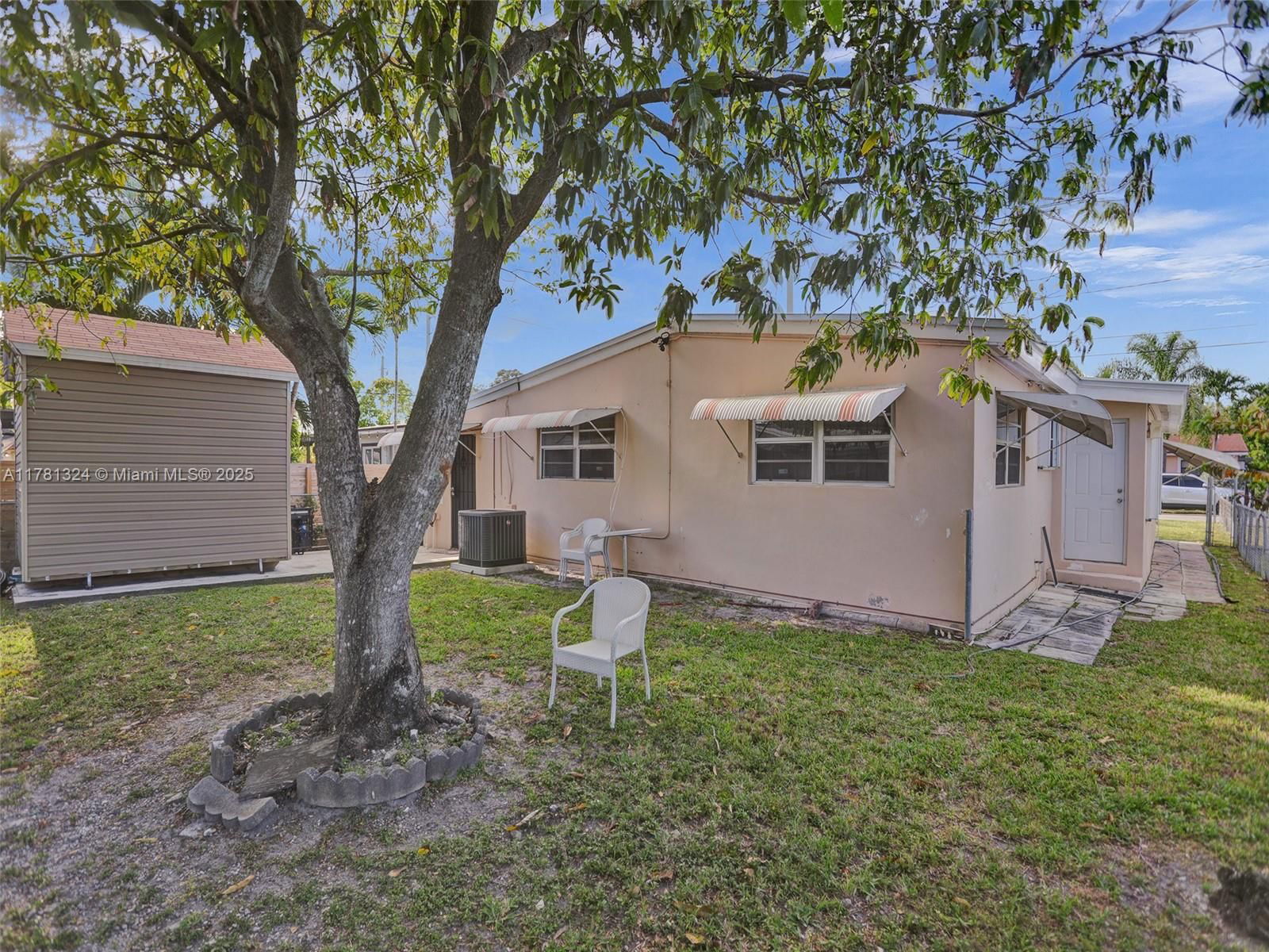 Real estate property located at 410 171st Ter, Miami-dade, Seaboard Park, North Miami Beach, FL
