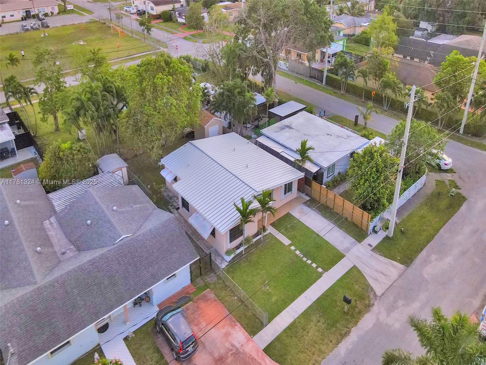 Real estate property located at 410 171st Ter, Miami-dade, Seaboard Park, North Miami Beach, FL