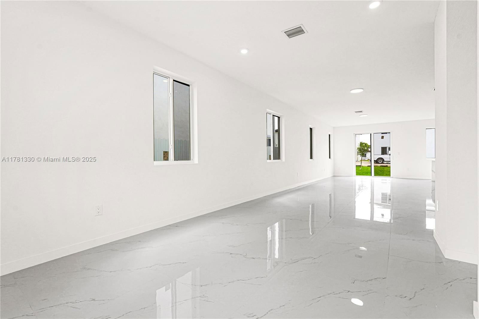 Real estate property located at 19442 296 ST A, Miami-dade, Ava's Estates, Homestead, FL