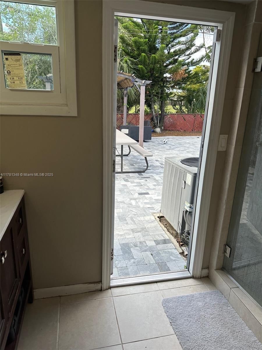 Real estate property located at 6110 16th St, Broward, Sunrise Golf Village Sec, Sunrise, FL