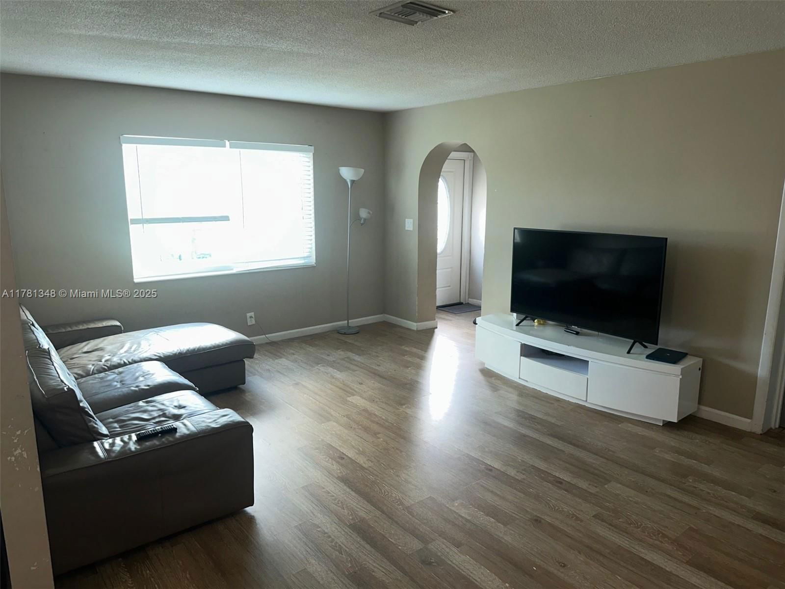 Real estate property located at 6110 16th St, Broward, Sunrise Golf Village Sec, Sunrise, FL
