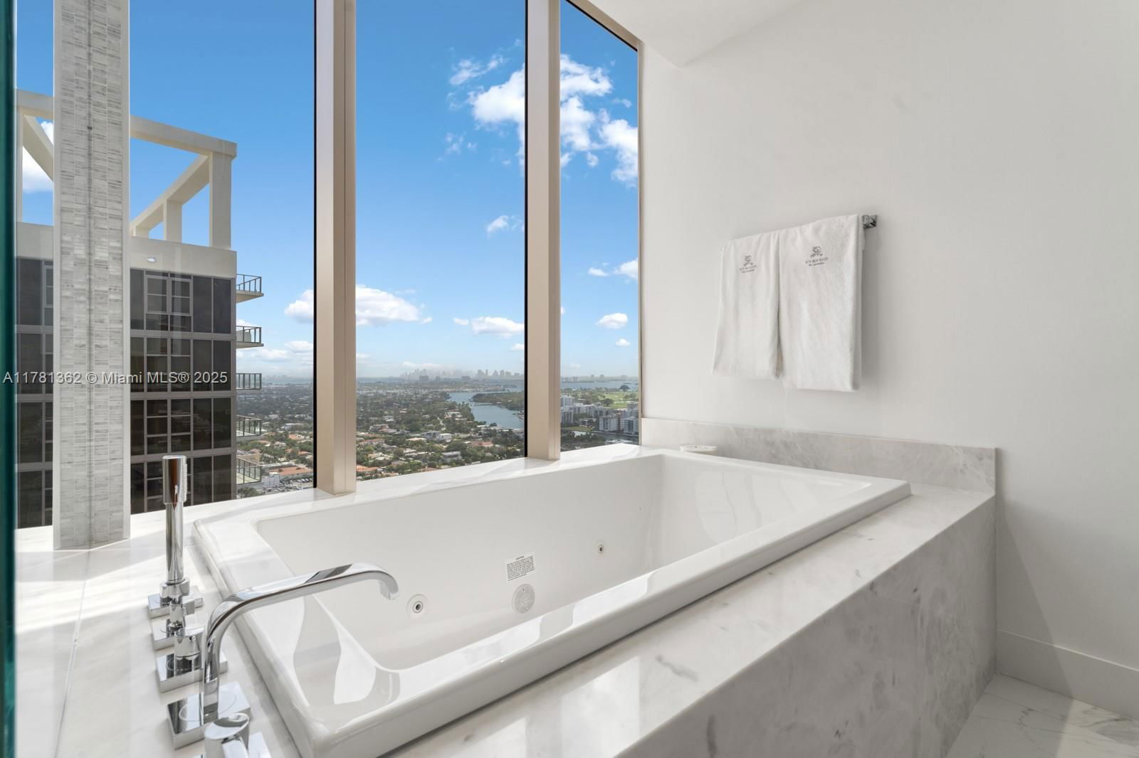 Real estate property located at 9705 Collins Ave #2604N, Miami-dade, Bal Harbour North South C, Bal Harbour, FL