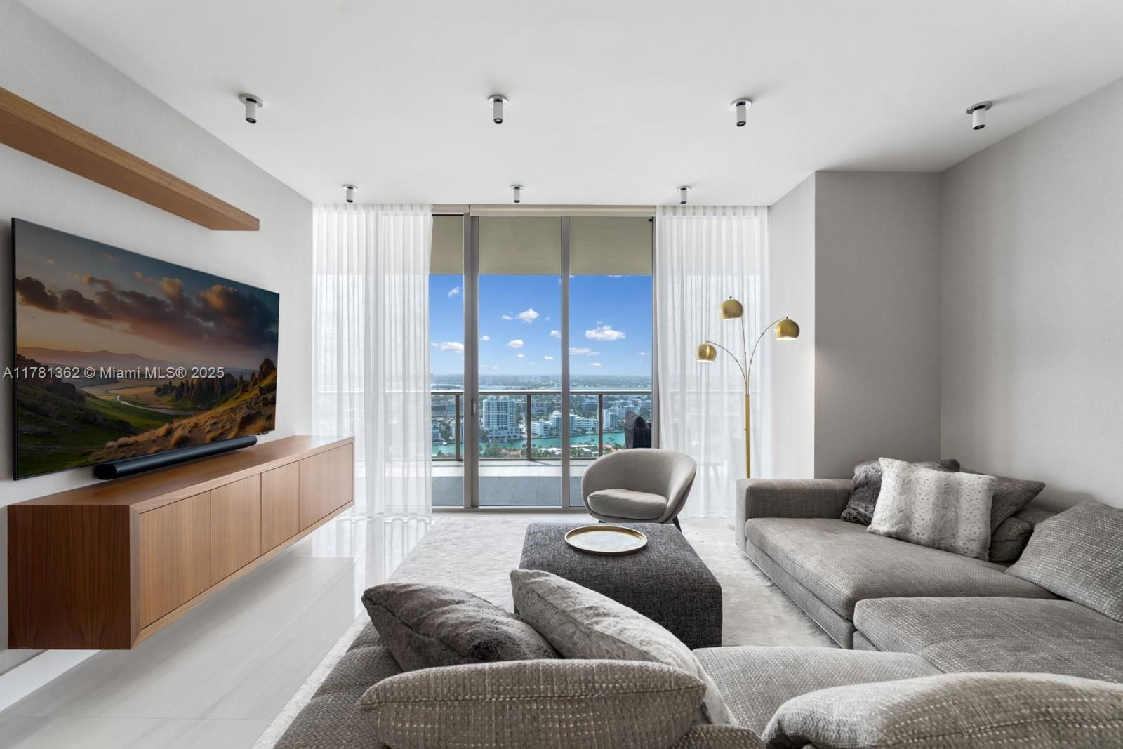 Real estate property located at 9705 Collins Ave #2604N, Miami-dade, Bal Harbour North South C, Bal Harbour, FL