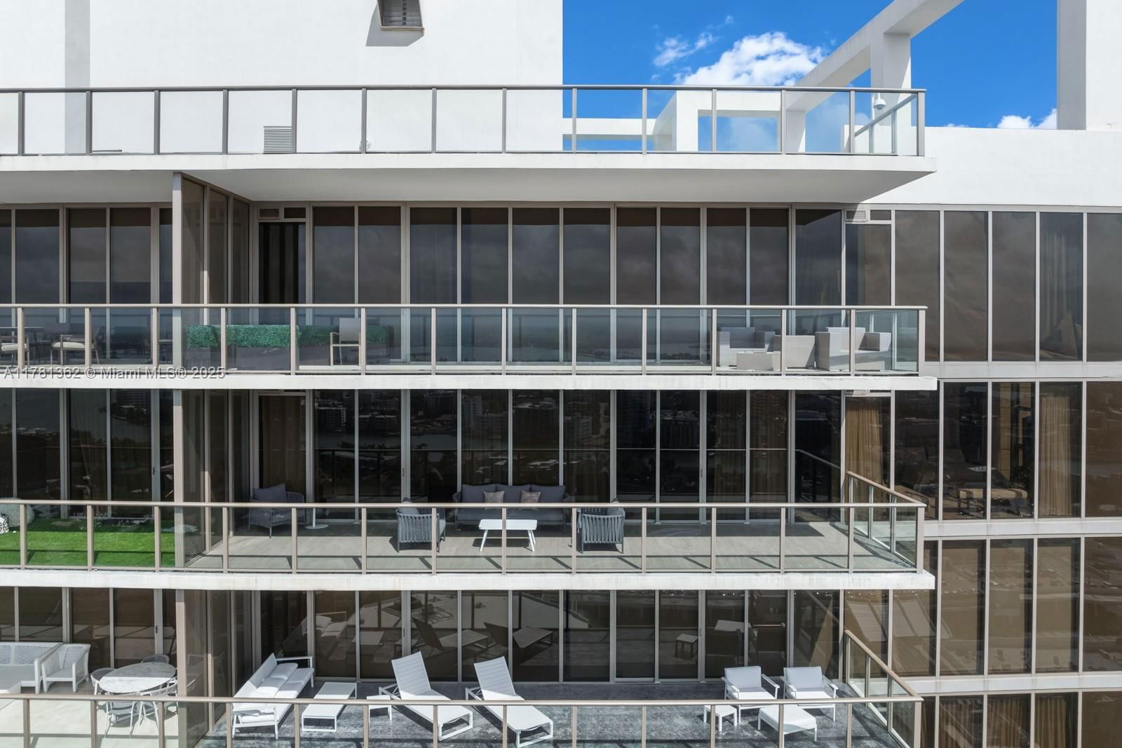 Real estate property located at 9705 Collins Ave #2604N, Miami-dade, Bal Harbour North South C, Bal Harbour, FL