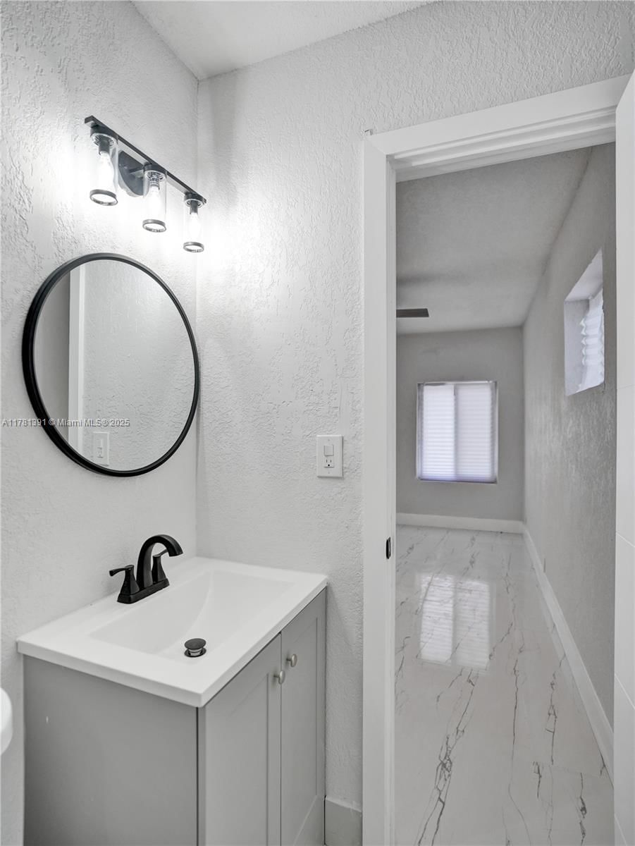 Real estate property located at 4540 21st St, Broward, Carver Ranches, West Park, FL