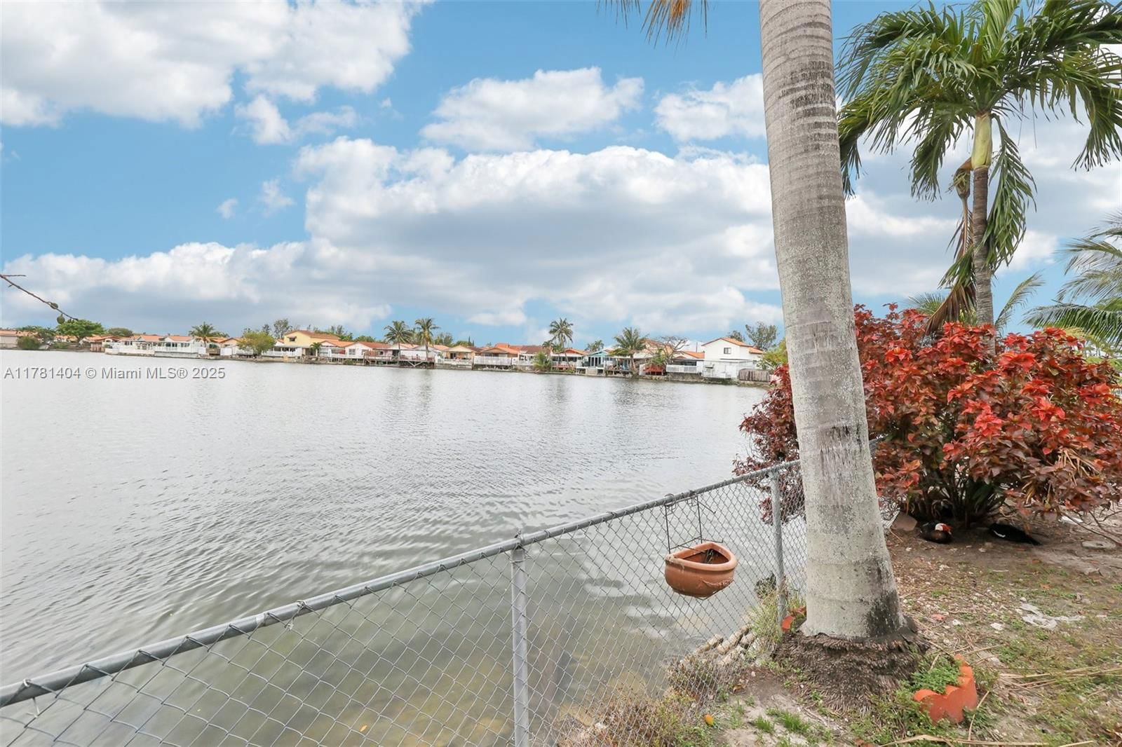 Real estate property located at 6330 24th Ct #106-3, Miami-dade, Lago Grande Condo Six-a, Hialeah, FL