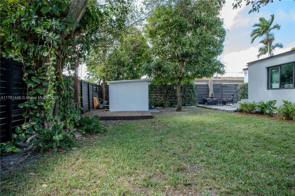 Real estate property located at 1864 14th Ter, Miami-dade, Marlborough, Miami, FL